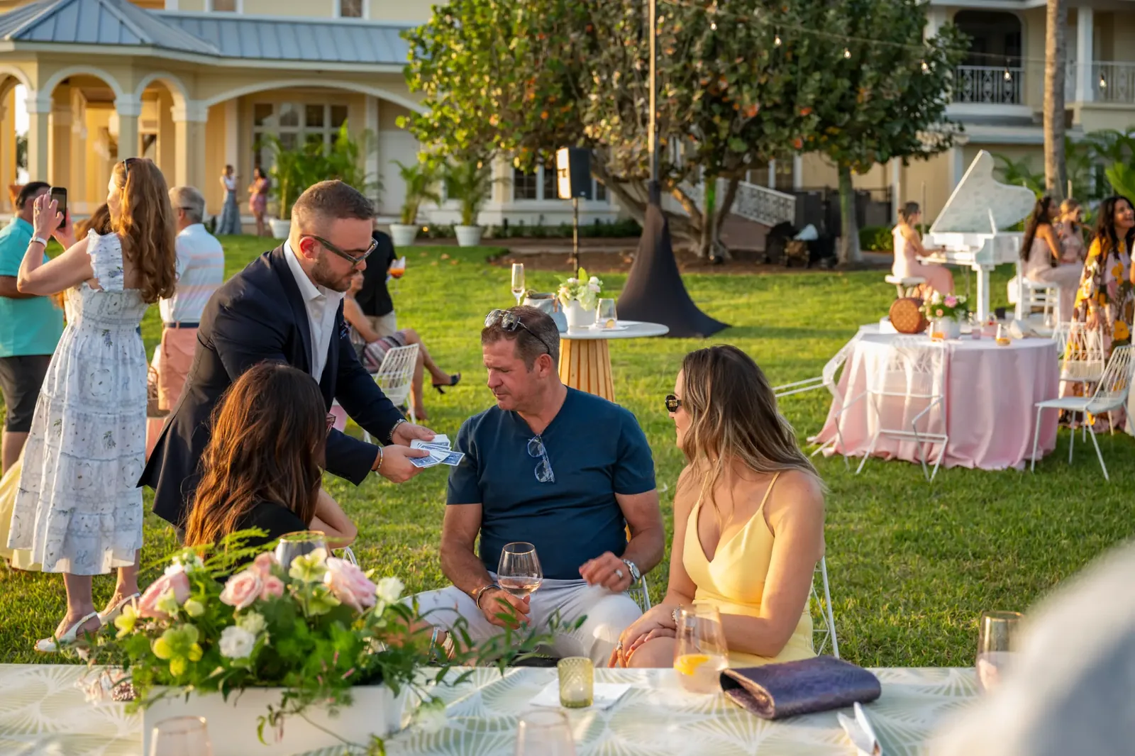Matteo Cammisa Performs at Gordon Pointe, One of America's Most Exclusive Private Estates