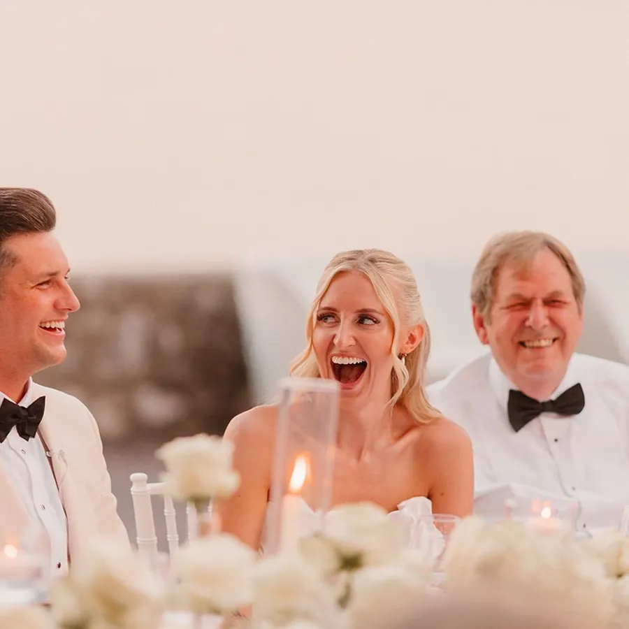 Matteo Cammisa performing close-up magic at Ruth and Mason's wedding